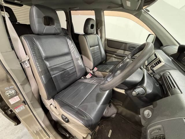 2006 Nissan X Trail JDM car for sale — photo 11 of 25