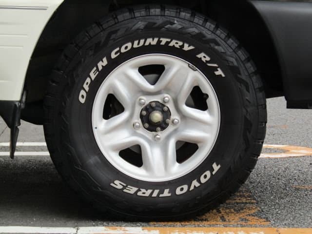 2001 Toyota Land Cruiser JDM car for sale — photo 5 of 22