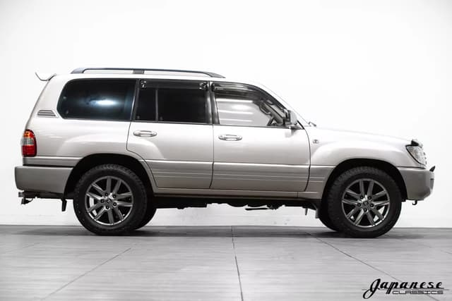 1998 Toyota Land Cruiser JDM car for sale — photo 5 of 25