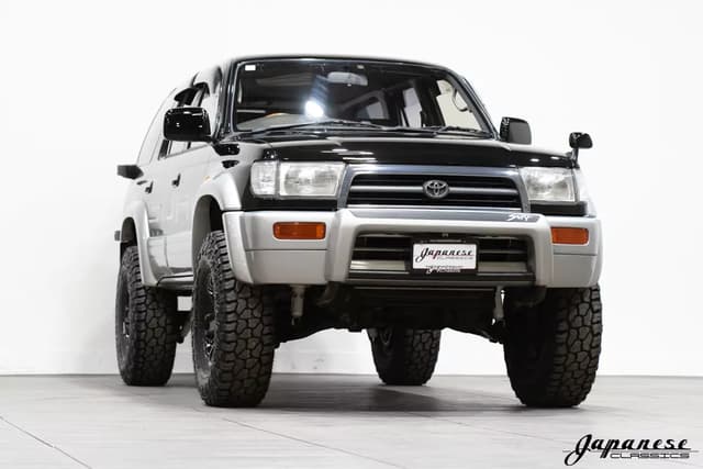 1997 Toyota Hilux JDM car for sale — photo 3 of 25