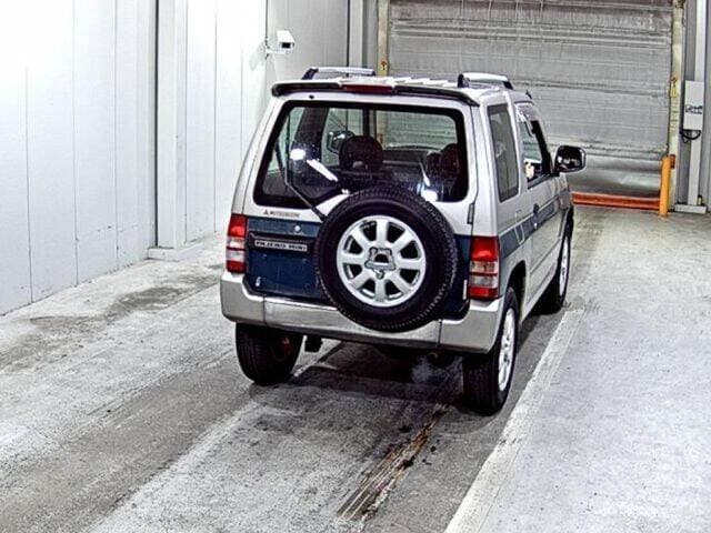 1998 Mitsubishi Pajero Mini JDM car for sale — photo 2 of 7