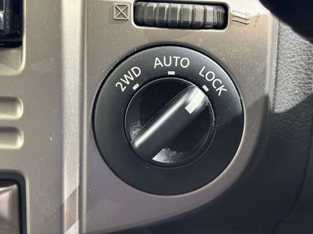 2006 Nissan X Trail JDM car for sale — photo 17 of 25