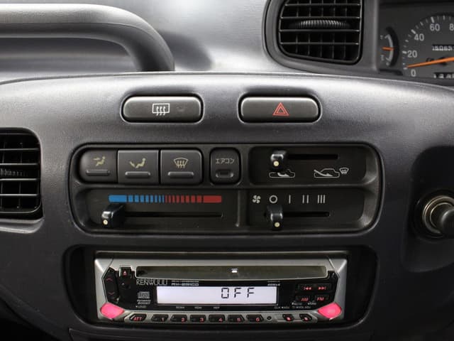 1994 Mitsubishi Toppo JDM car for sale — photo 13 of 25