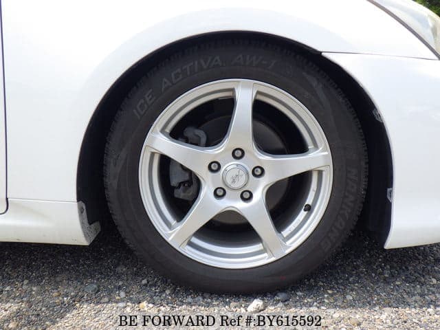 2008 Toyota Crown JDM car for sale — photo 12 of 25