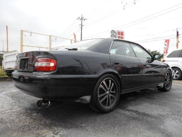 1997 Toyota Chaser JDM car for sale — photo 4 of 17
