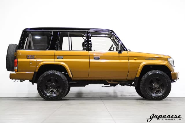 1995 Toyota Land Cruiser JDM car for sale — photo 5 of 25
