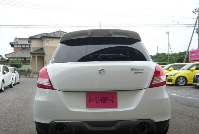 2011 Suzuki Swift JDM car for sale — photo 4 of 25
