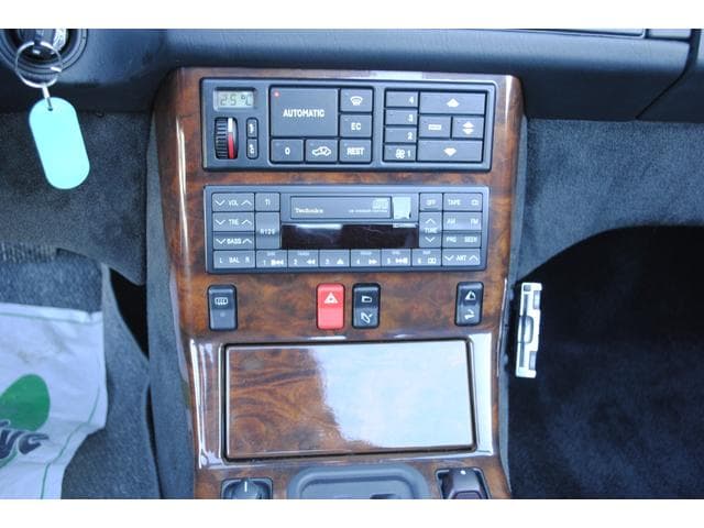 1991 Mercedes-Benz SL-Class JDM car for sale — photo 22 of 25