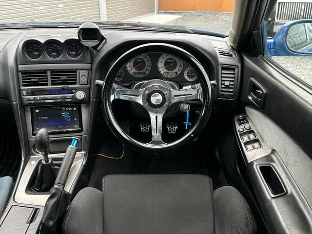 2001 Nissan Skyline JDM car for sale — photo 18 of 25