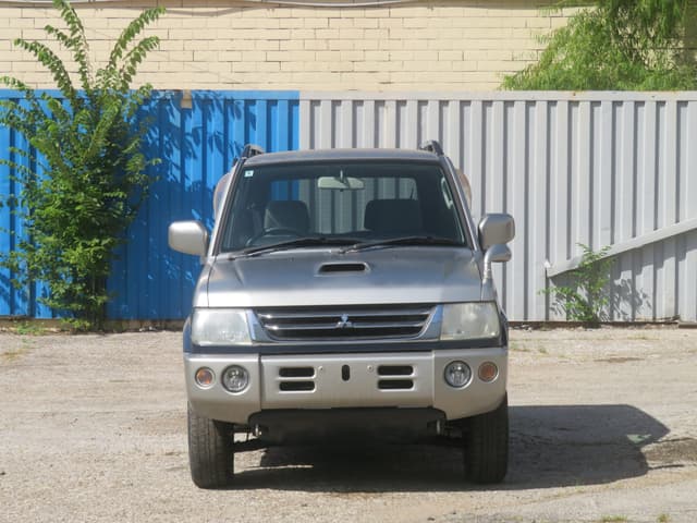 2000 Mitsubishi Pajero Mini JDM car for sale — photo 5 of 23