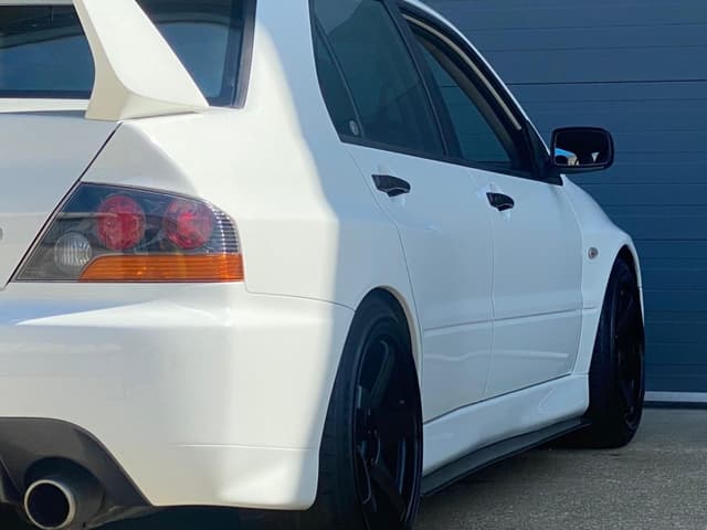 2005 Mitsubishi Lancer Evolution JDM car for sale — photo 12 of 25