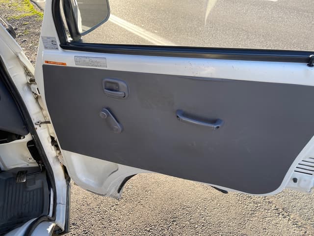 1995 Mitsubishi Minicab JDM car for sale — photo 15 of 25