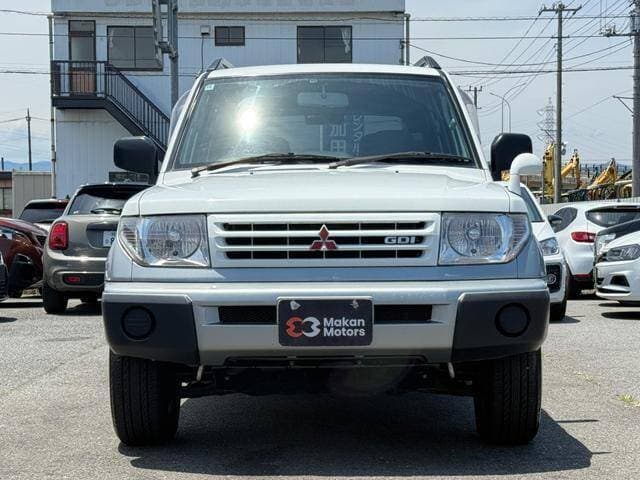 1998 Mitsubishi Pajero JDM car for sale — photo 3 of 20
