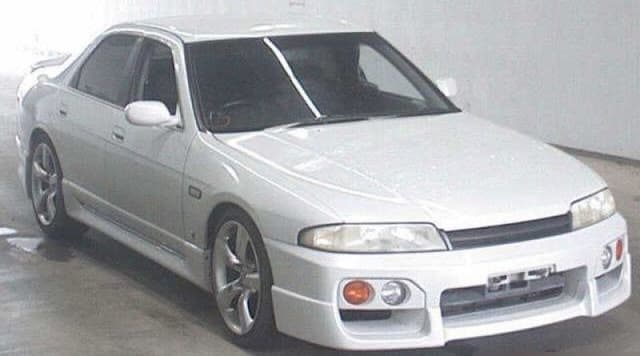 1996 Nissan Skyline JDM car for sale — photo 4 of 5
