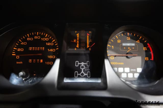 1993 Mitsubishi Pajero JDM car for sale — photo 13 of 25
