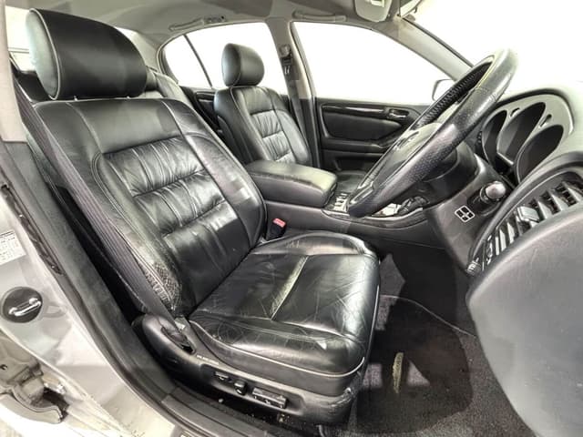 1999 Toyota Aristo JDM car for sale — photo 10 of 25