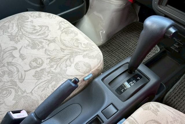 2009 Mazda Scrum JDM car for sale — photo 4 of 25