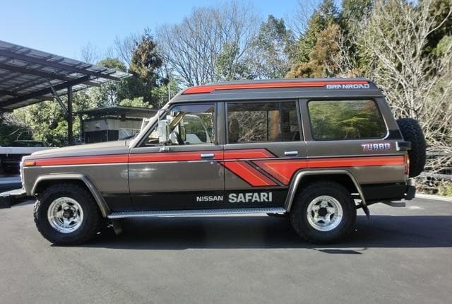 1987 Nissan Safari JDM car for sale — photo 9 of 25