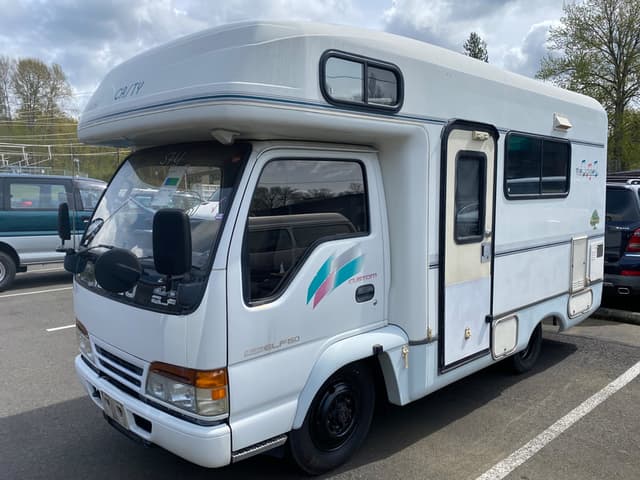 1996 Isuzu Elf JDM car for sale — photo 8 of 10