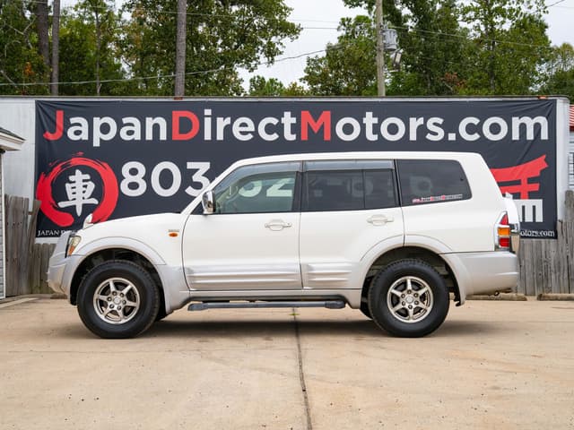 1999 Mitsubishi Pajero JDM car for sale — photo 10 of 16