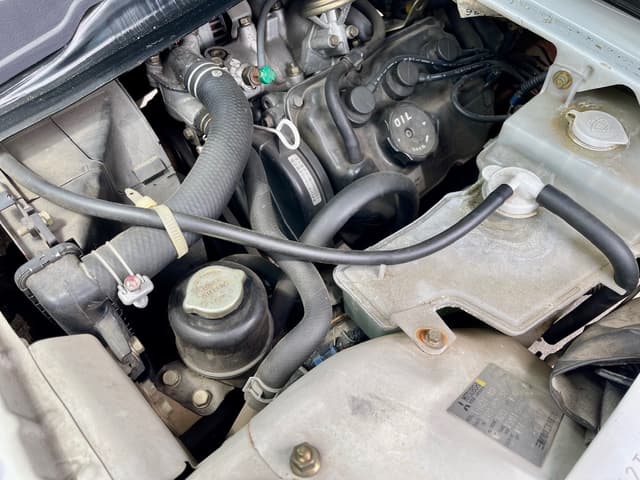 1998 Mitsubishi Minicab JDM car for sale — photo 23 of 25