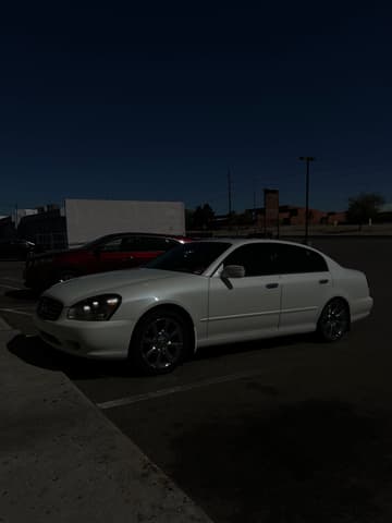 2002 Infiniti JDM car for sale — photo 8 of 10