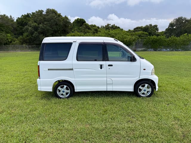 2001 Daihatsu Atrai JDM car for sale — photo 8 of 25