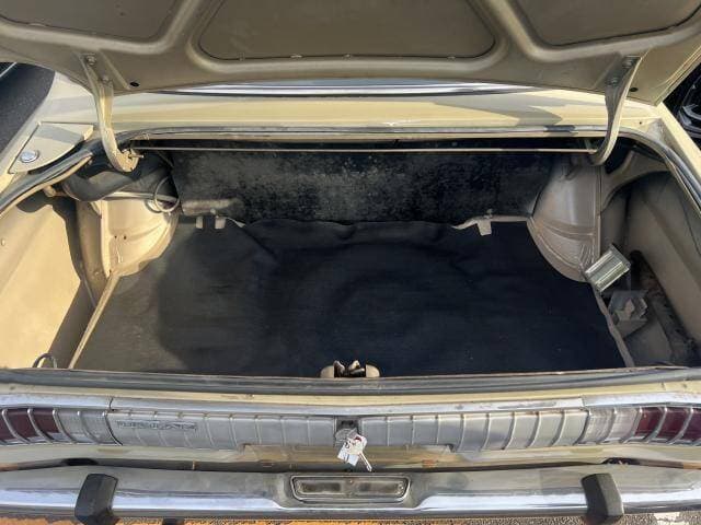 1970 Nissan Skyline JDM car for sale — photo 9 of 12