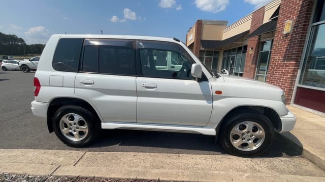 2000 Mitsubishi Pajero JDM car for sale — photo 4 of 6