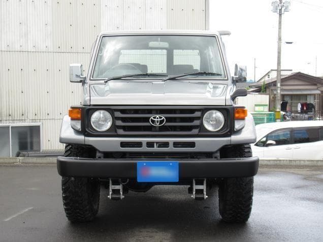 1996 Toyota Land Cruiser JDM car for sale — photo 2 of 9