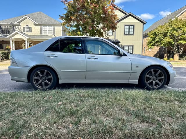 1994 Toyota Altezza JDM car for sale — photo 7 of 12