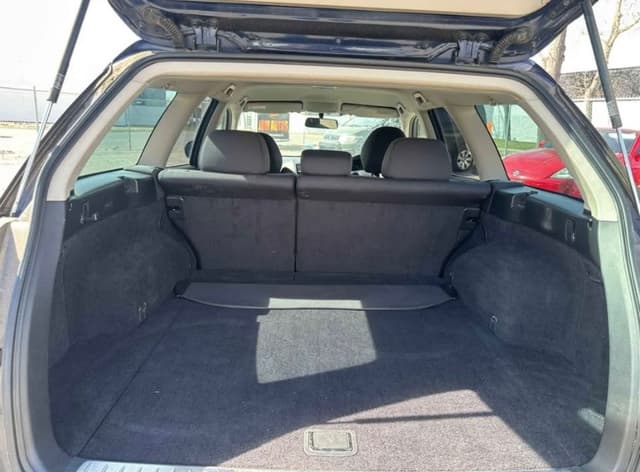 2007 Subaru Legacy JDM car for sale — photo 10 of 11
