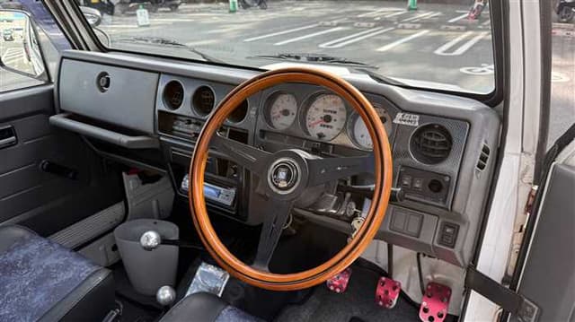 1997 Suzuki Jimny JDM car for sale — photo 6 of 25