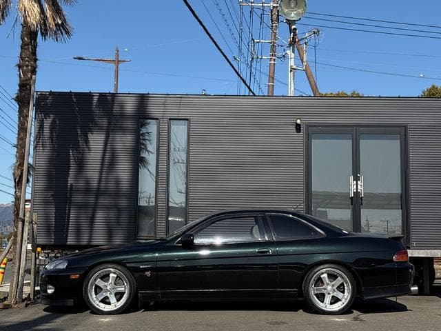 1991 Toyota Soarer JDM car for sale — photo 4 of 20