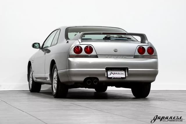 1997 Nissan Skyline JDM car for sale — photo 6 of 25