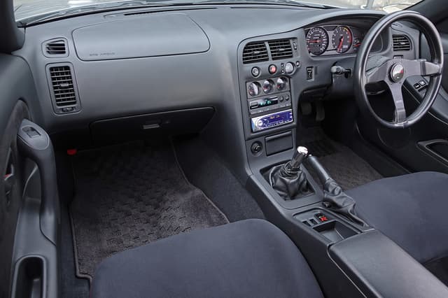 1996 Nissan Skyline JDM car for sale — photo 22 of 25