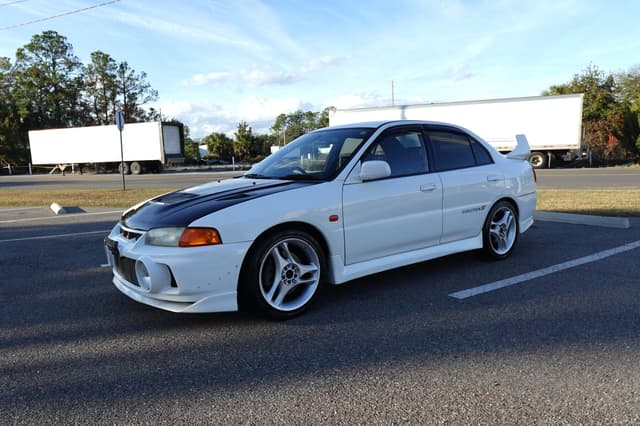 1996 Mitsubishi Lancer Evolution JDM car for sale — photo 17 of 18
