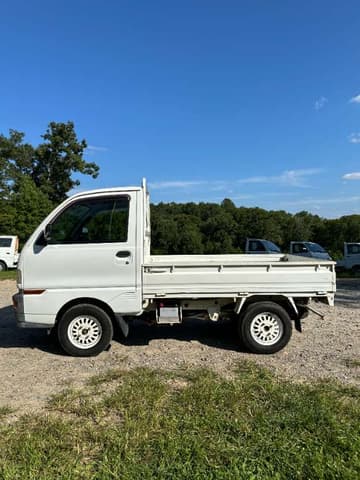 1998 Mitsubishi Minicab JDM car for sale — photo 11 of 25