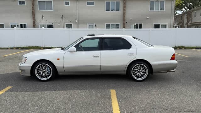 1998 Toyota Celsior JDM car for sale — photo 6 of 20