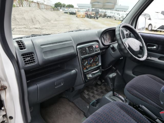 2001 Honda Vamos JDM car for sale — photo 23 of 25