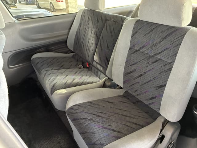 1999 Toyota Estima JDM car for sale — photo 12 of 17