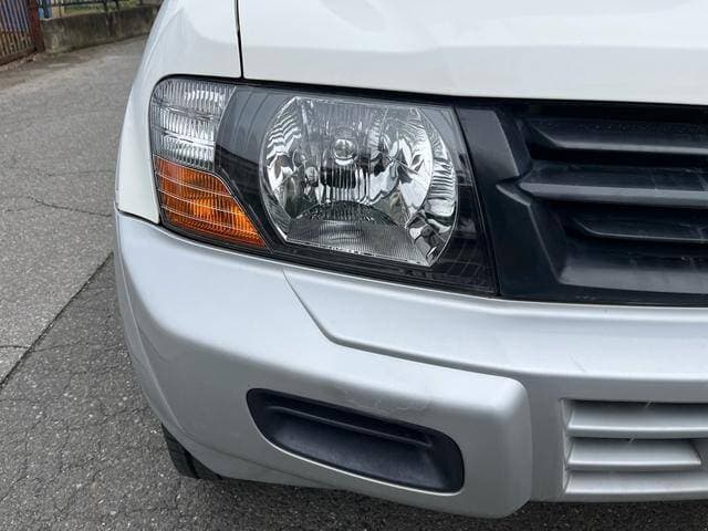2000 Mitsubishi Pajero JDM car for sale — photo 9 of 20