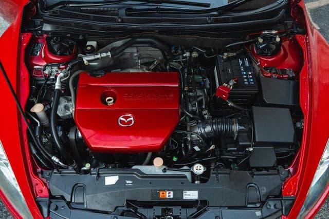 2008 Mazda Atenza JDM car for sale — photo 8 of 17