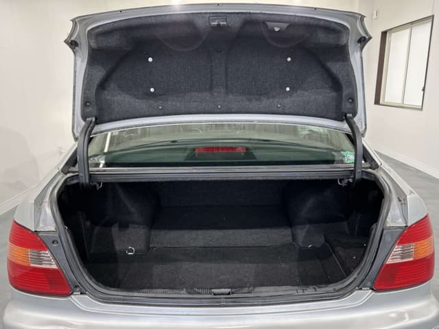 1999 Toyota Aristo JDM car for sale — photo 24 of 25