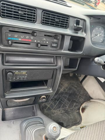 2000 Daihatsu Hijet JDM car for sale — photo 9 of 9