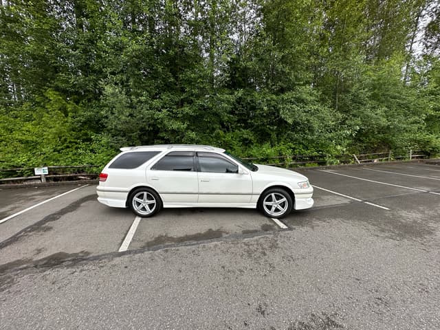 1998 Toyota Mark II JDM car for sale — photo 2 of 6