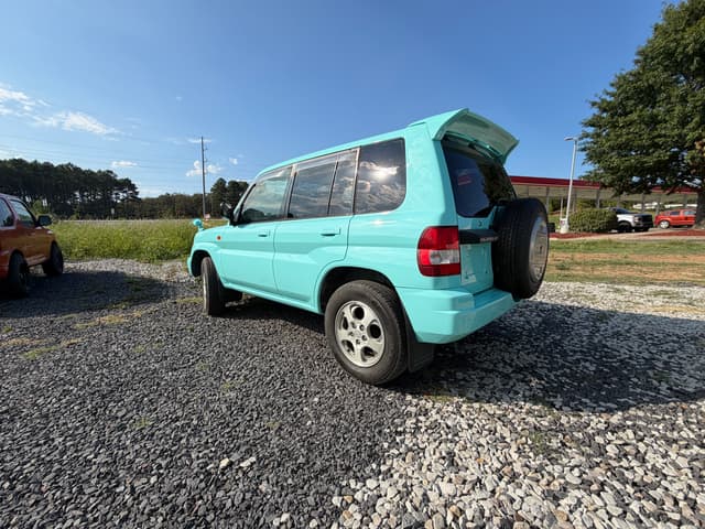 2000 Mitsubishi Pajero JDM car for sale — photo 9 of 14