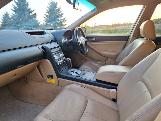 2003 Nissan Stagea JDM car for sale — photo 13 of 16