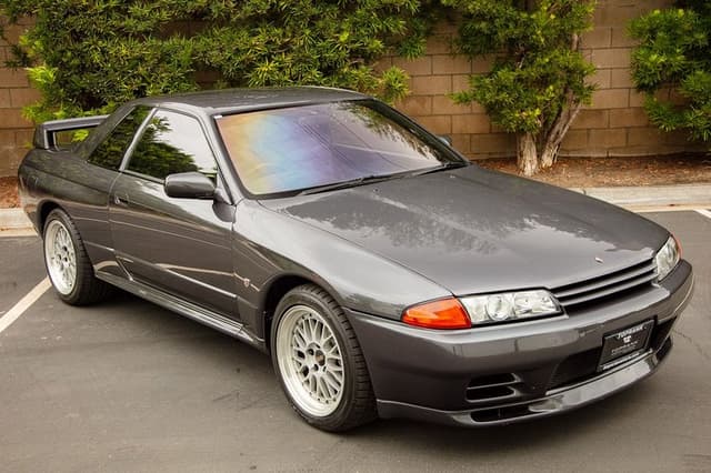 1990 Nissan Skyline JDM car for sale — photo 15 of 25