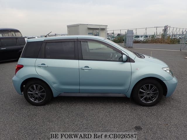 2003 Toyota Ist JDM car for sale — photo 6 of 25